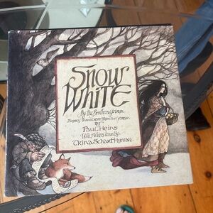 Vintage Snow White Brothers Grimm Illustrated Hardcover Trina Hyman